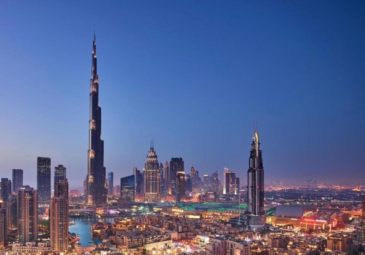 Dxb Hostel Near Adcb Metro Station Dubai Exterior foto